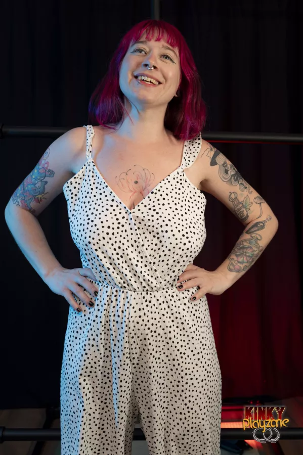 KinkyPlayZone actress photo: Bulmatsu