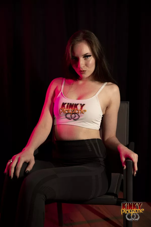 KinkyPlayZone actress photo: Vikalita
